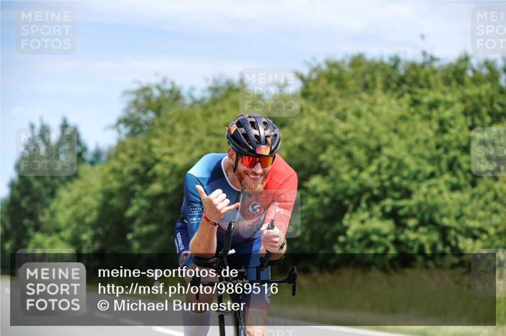 21.06.2026 - Viking Triathlon Michael Burmester http://msf.ph/oto/9869516 21.06.2026 12:29:29 Radfahren 78, 87, 95, 154, 386, 410, 459, 526, 540, 555, 560, 617, 655 meine-sportfotos.de