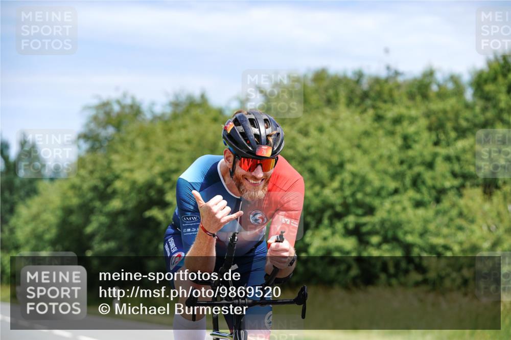 21.06.2026 - Viking Triathlon Michael Burmester http://msf.ph/oto/9869520 21.06.2026 12:29:29 Radfahren 78, 87, 95, 154, 386, 410, 459, 526, 540, 555, 560, 617, 655 meine-sportfotos.de