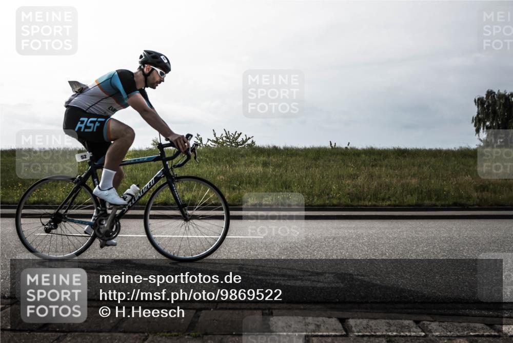 21.06.2026 - 29. Vierlanden-Triathlon H.Heesch http://msf.ph/oto/9869522 21.06.2026 09:08:09 Radfahren 52, 93 meine-sportfotos.de