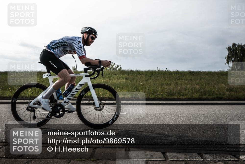 21.06.2026 - 29. Vierlanden-Triathlon H.Heesch http://msf.ph/oto/9869578 21.06.2026 09:10:14 Radfahren 3, 114, 211 meine-sportfotos.de