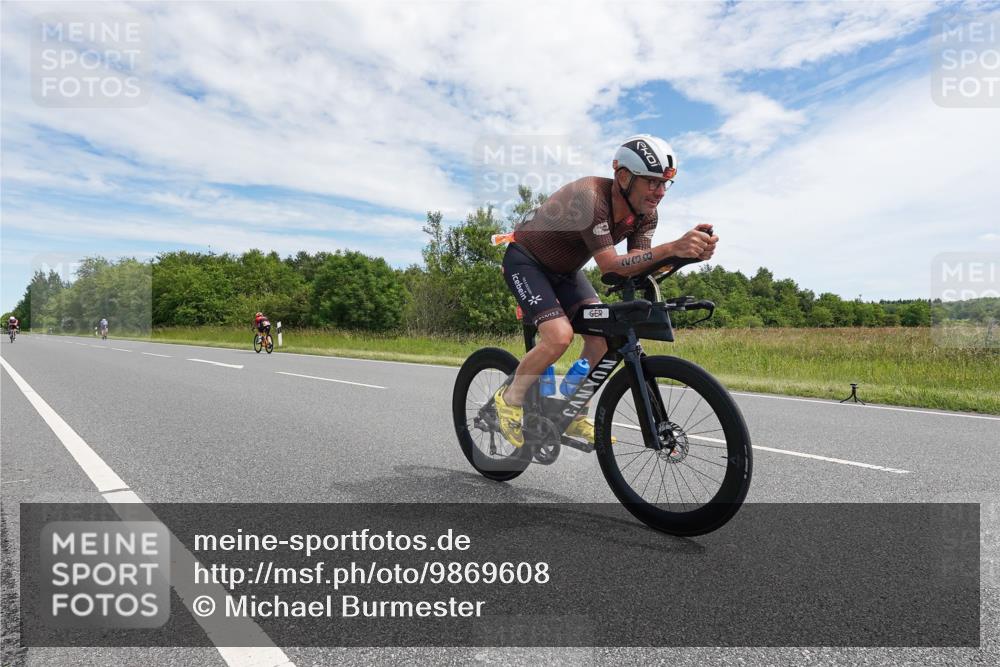 21.06.2026 - Viking Triathlon Michael Burmester http://msf.ph/oto/9869608 21.06.2026 12:03:21 Radfahren 65, 74, 102, 103, 161, 176, 238, 270, 271, 271, 426, 565, 569, 606, 631 meine-sportfotos.de