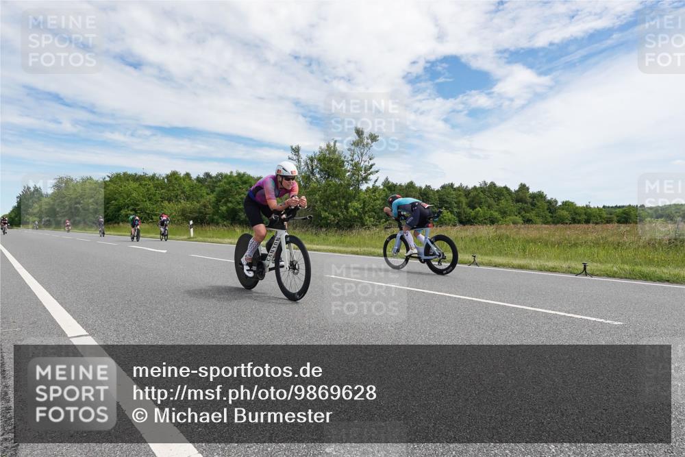 21.06.2026 - Viking Triathlon Michael Burmester http://msf.ph/oto/9869628 21.06.2026 12:03:25 Radfahren 65, 74, 102, 103, 161, 176, 194, 238, 247, 257, 270, 270, 271, 271, 426, 565, 569, 606, 631 meine-sportfotos.de