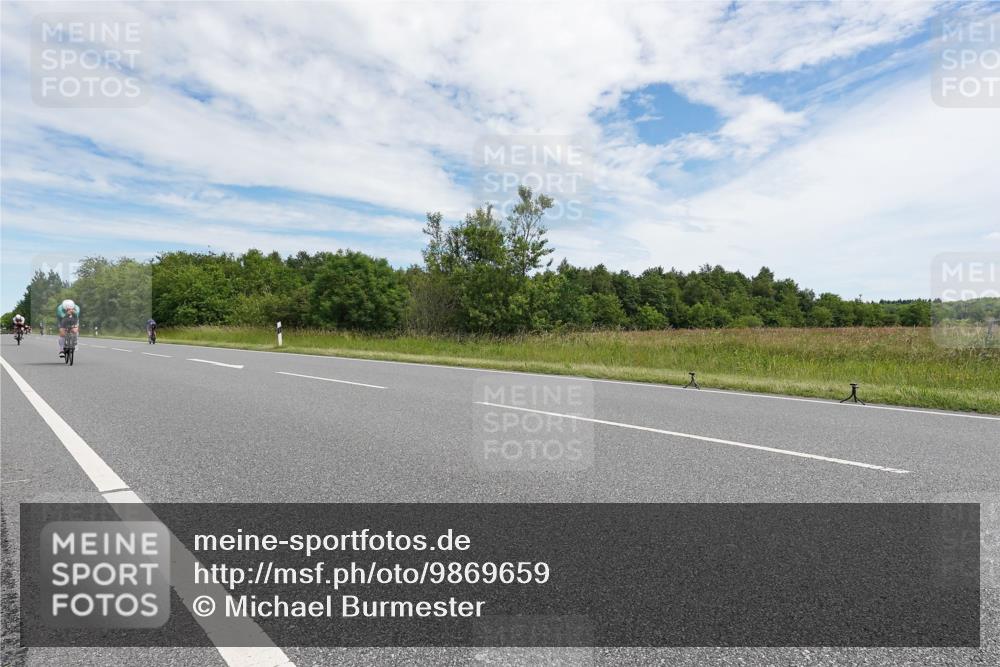 21.06.2026 - Viking Triathlon Michael Burmester http://msf.ph/oto/9869659 21.06.2026 12:03:35 Radfahren 66, 74, 101, 103, 161, 176, 194, 247, 257, 261, 270, 271, 287, 331, 426, 463, 475, 565, 606, 631 meine-sportfotos.de