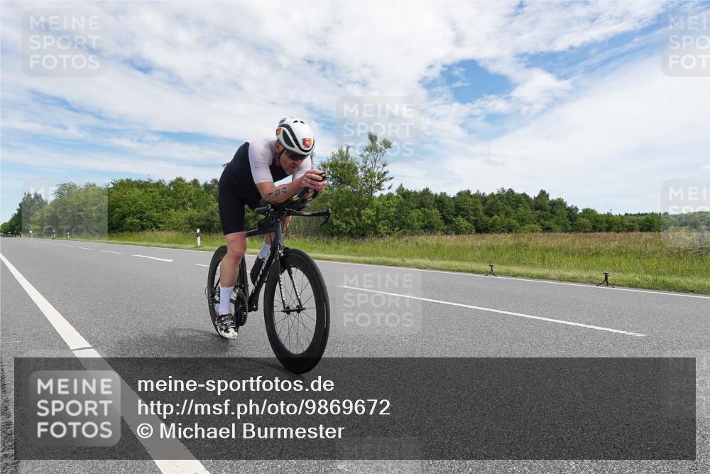 21.06.2026 - Viking Triathlon Michael Burmester http://msf.ph/oto/9869672 21.06.2026 12:03:38 Radfahren 66, 101, 176, 194, 247, 257, 261, 270, 271, 287, 331, 426, 463, 475, 565, 606 meine-sportfotos.de