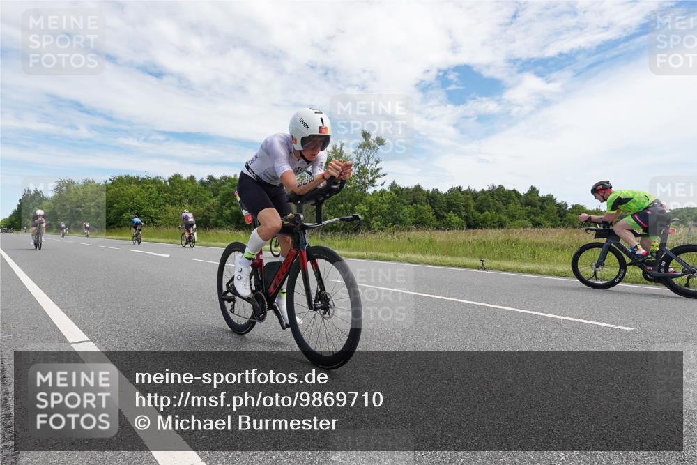 21.06.2026 - Viking Triathlon Michael Burmester http://msf.ph/oto/9869710 21.06.2026 12:04:24 Radfahren 73, 78, 78, 96, 116, 126, 172, 172, 214, 508, 613, 613, 659, 665 meine-sportfotos.de
