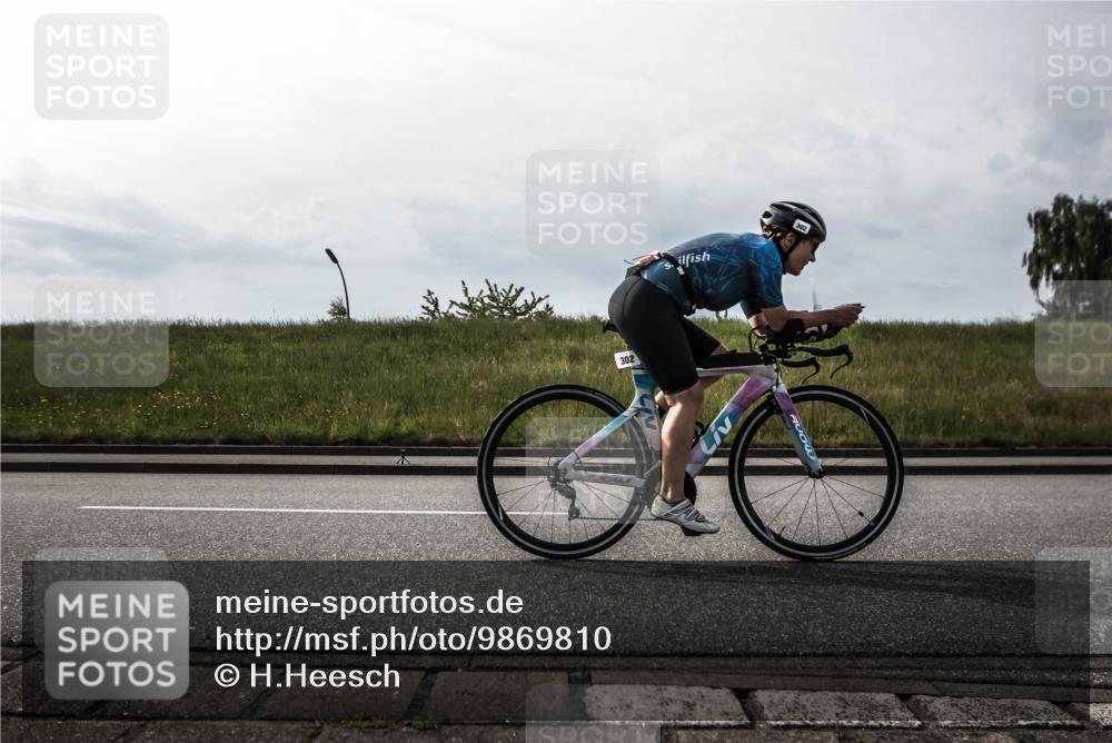 21.06.2026 - 29. Vierlanden-Triathlon H.Heesch http://msf.ph/oto/9869810 21.06.2026 09:14:43 Radfahren 183, 299, 302 meine-sportfotos.de