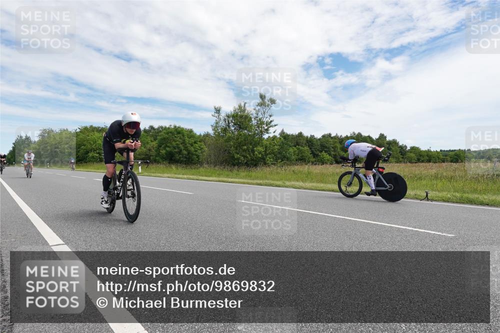 21.06.2026 - Viking Triathlon Michael Burmester http://msf.ph/oto/9869832 21.06.2026 12:05:35 Radfahren 16, 41, 53, 56, 86, 94, 132, 136, 165, 189, 198, 219, 239, 256, 304, 364, 382, 407, 429, 442, 456, 546, 571, 634, 668 meine-sportfotos.de