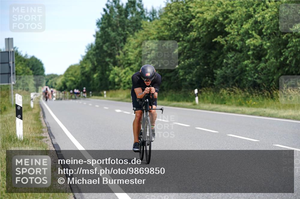 21.06.2026 - Viking Triathlon Michael Burmester http://msf.ph/oto/9869850 21.06.2026 12:31:30 Radfahren 151, 198, 315, 446 meine-sportfotos.de