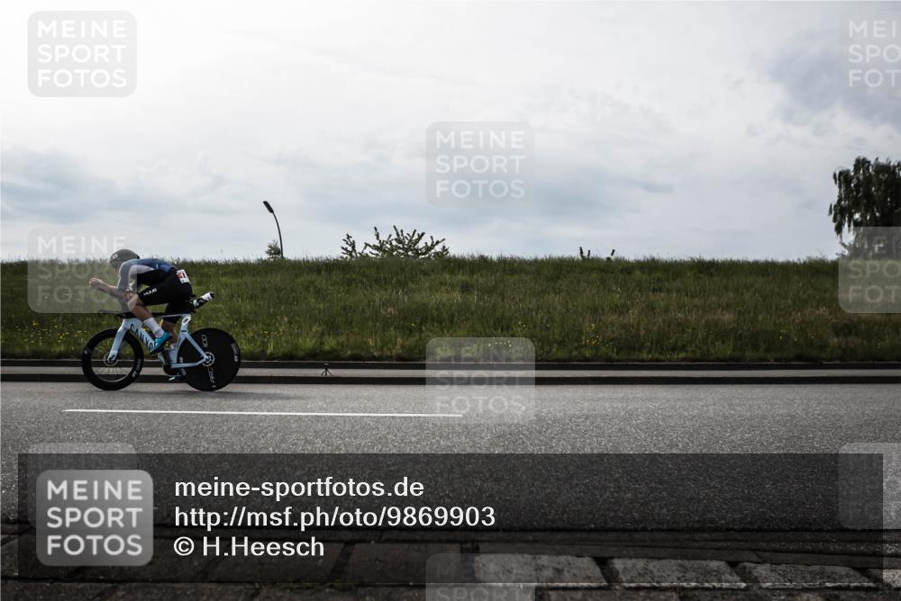 21.06.2026 - 29. Vierlanden-Triathlon H.Heesch http://msf.ph/oto/9869903 21.06.2026 09:16:41 Radfahren 36, 184 meine-sportfotos.de