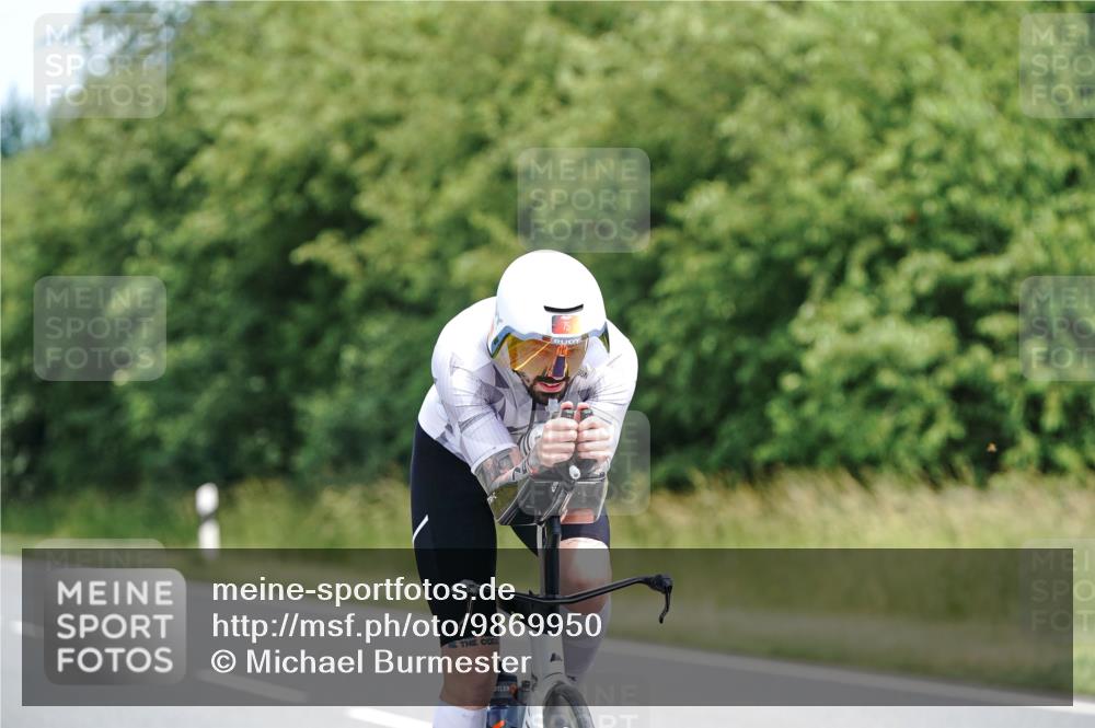 21.06.2026 - Viking Triathlon Michael Burmester http://msf.ph/oto/9869950 21.06.2026 12:32:03 Radfahren 33, 75, 303, 365, 382, 393, 482, 489, 513, 532, 601, 640, 641, 658 meine-sportfotos.de