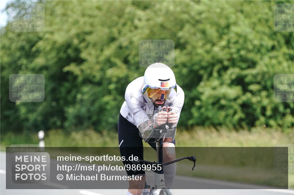 21.06.2026 - Viking Triathlon Michael Burmester http://msf.ph/oto/9869955 21.06.2026 12:32:03 Radfahren 33, 75, 303, 365, 382, 393, 482, 489, 513, 532, 601, 640, 641, 658 meine-sportfotos.de