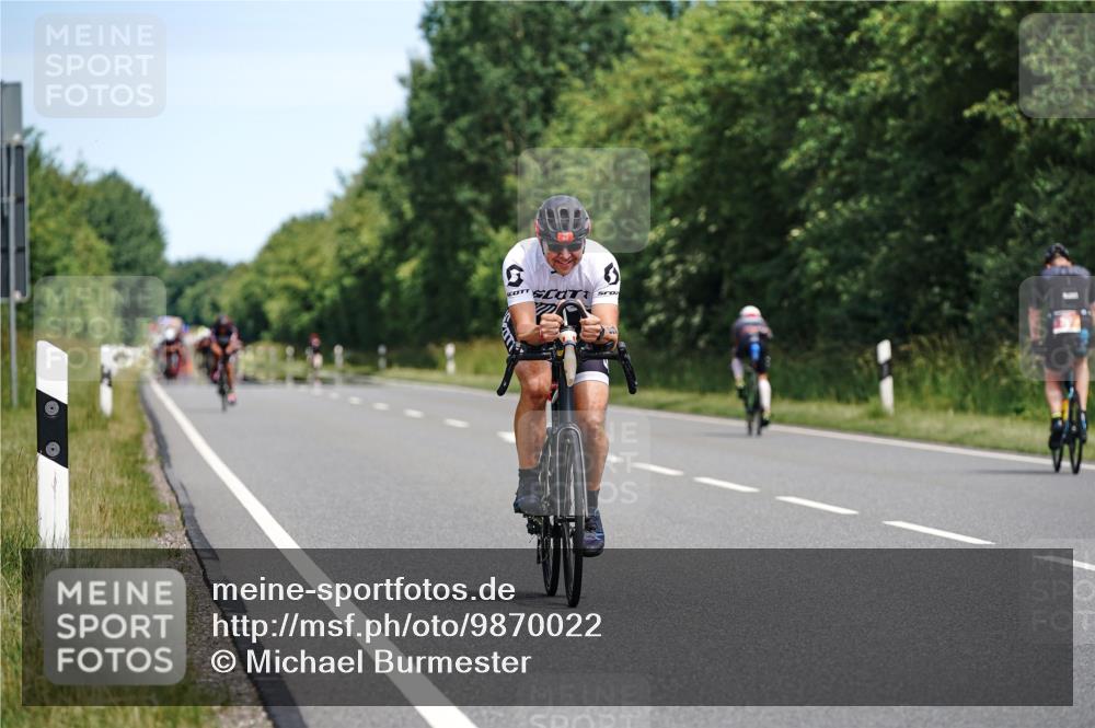 21.06.2026 - Viking Triathlon Michael Burmester http://msf.ph/oto/9870022 21.06.2026 12:32:36 Radfahren 265, 301, 331, 447, 454, 462, 532, 559, 626, 659 meine-sportfotos.de