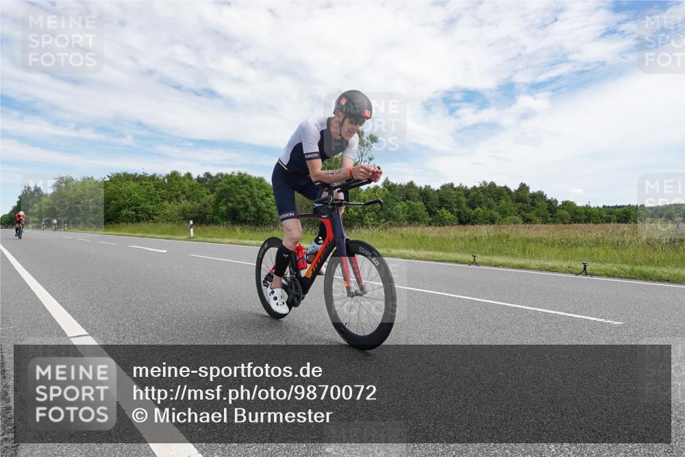 21.06.2026 - Viking Triathlon Michael Burmester http://msf.ph/oto/9870072 21.06.2026 12:08:00 Radfahren 24, 259, 269, 335, 422, 545, 622, 622 meine-sportfotos.de
