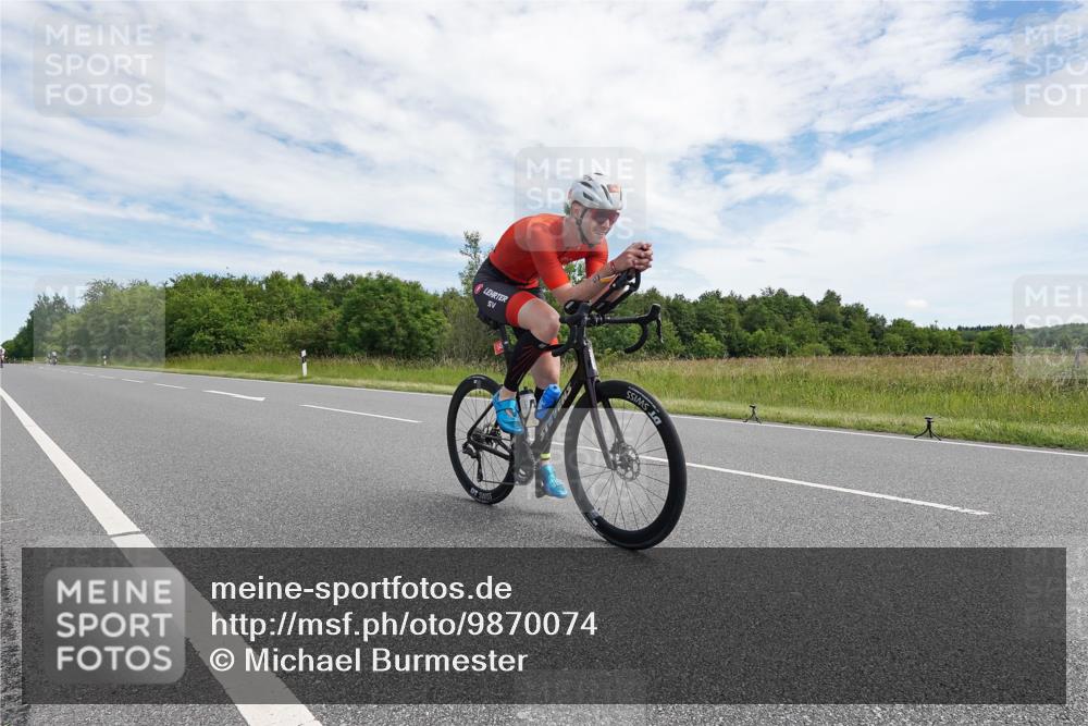 21.06.2026 - Viking Triathlon Michael Burmester http://msf.ph/oto/9870074 21.06.2026 12:08:03 Radfahren 24, 259, 269, 335, 545, 622, 622 meine-sportfotos.de