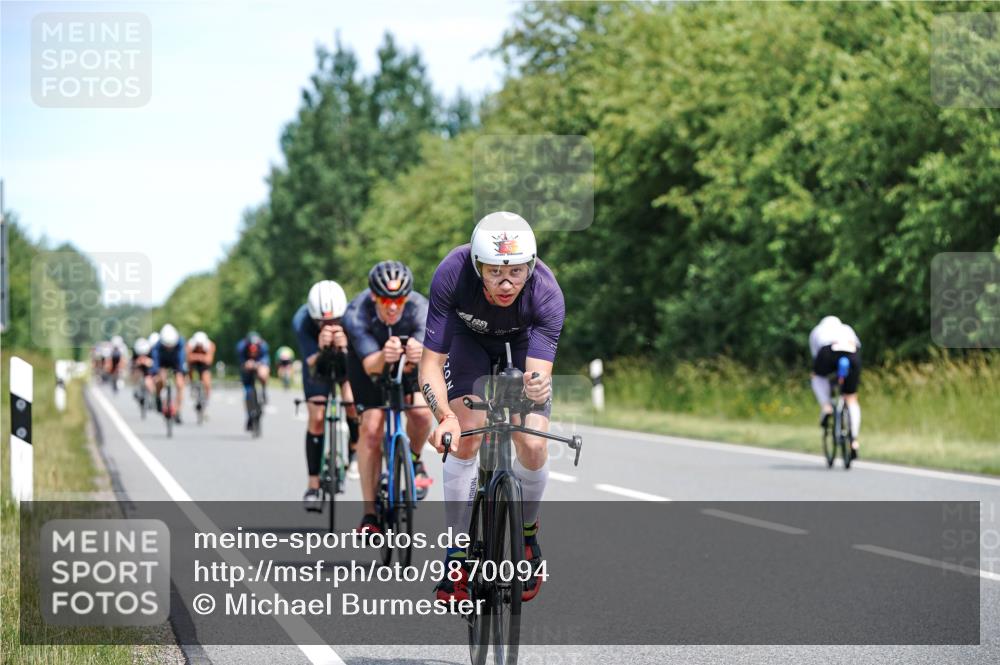 21.06.2026 - Viking Triathlon Michael Burmester http://msf.ph/oto/9870094 21.06.2026 12:32:51 Radfahren 93, 97, 114, 116, 237, 247, 265, 289, 301, 447, 450, 454, 579, 626, 659 meine-sportfotos.de