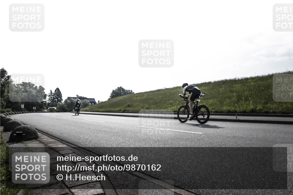21.06.2026 - 29. Vierlanden-Triathlon H.Heesch http://msf.ph/oto/9870162 21.06.2026 09:05:20 Radfahren  meine-sportfotos.de