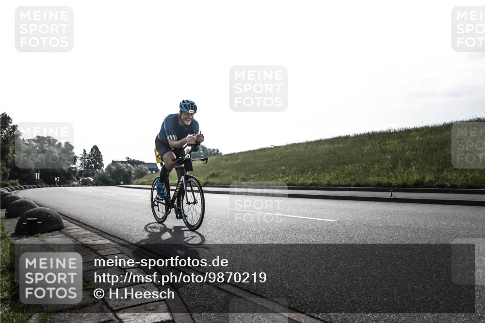 21.06.2026 - 29. Vierlanden-Triathlon H.Heesch http://msf.ph/oto/9870219 21.06.2026 09:06:58 Radfahren 200 meine-sportfotos.de