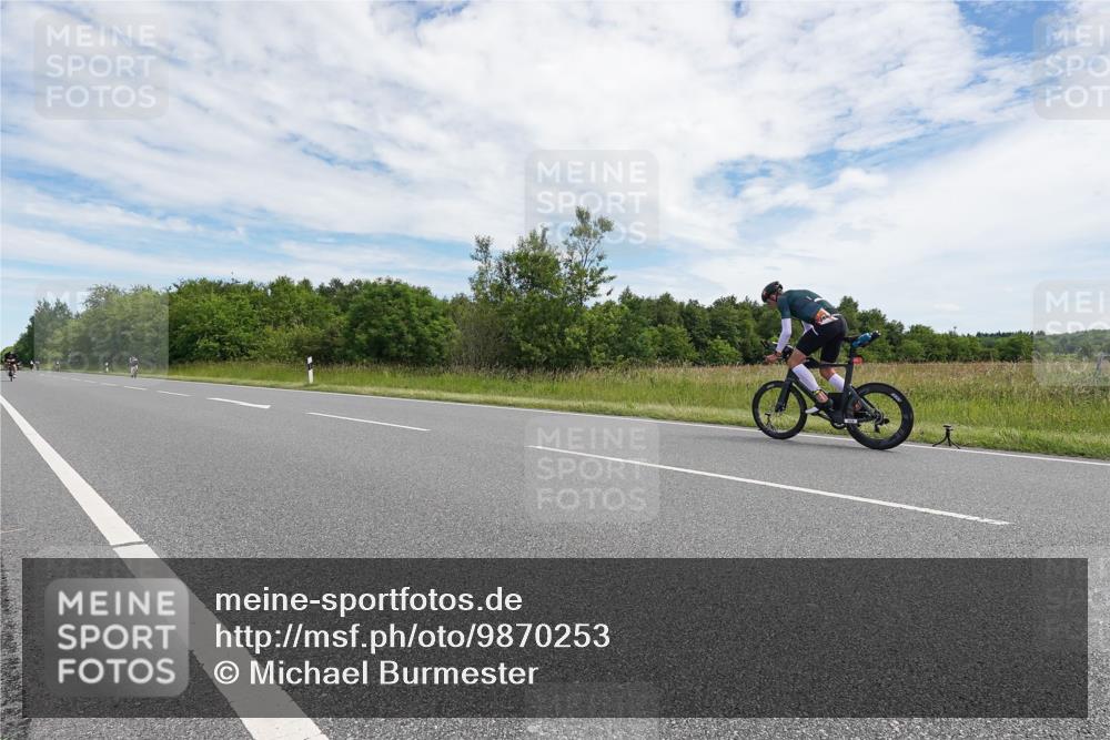 21.06.2026 - Viking Triathlon Michael Burmester http://msf.ph/oto/9870253 21.06.2026 12:09:47 Radfahren 64, 185, 185, 378, 378, 416, 438, 460, 522 meine-sportfotos.de