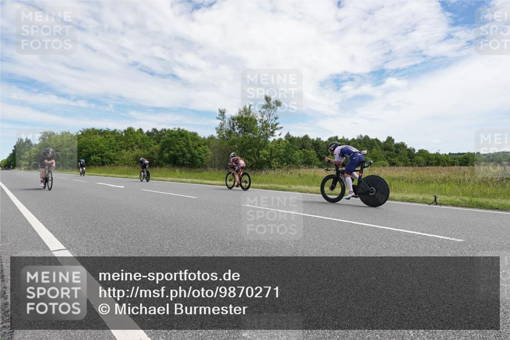 21.06.2026 - Viking Triathlon Michael Burmester http://msf.ph/oto/9870271 21.06.2026 12:09:49 Radfahren 64, 185, 185, 378, 378, 438, 460, 484, 522 meine-sportfotos.de
