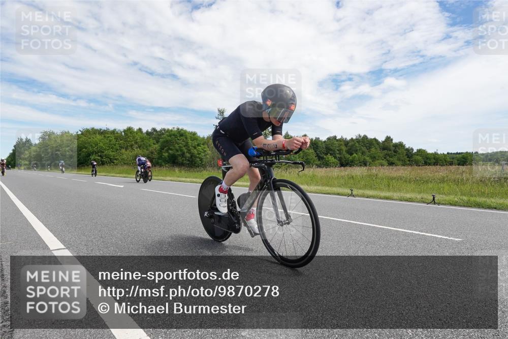 21.06.2026 - Viking Triathlon Michael Burmester http://msf.ph/oto/9870278 21.06.2026 12:09:50 Radfahren 64, 185, 185, 378, 378, 438, 460, 484, 522 meine-sportfotos.de