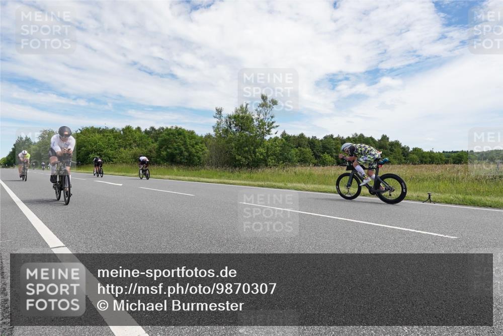 21.06.2026 - Viking Triathlon Michael Burmester http://msf.ph/oto/9870307 21.06.2026 12:09:54 Radfahren 64, 185, 185, 378, 378, 438, 460, 484, 522 meine-sportfotos.de