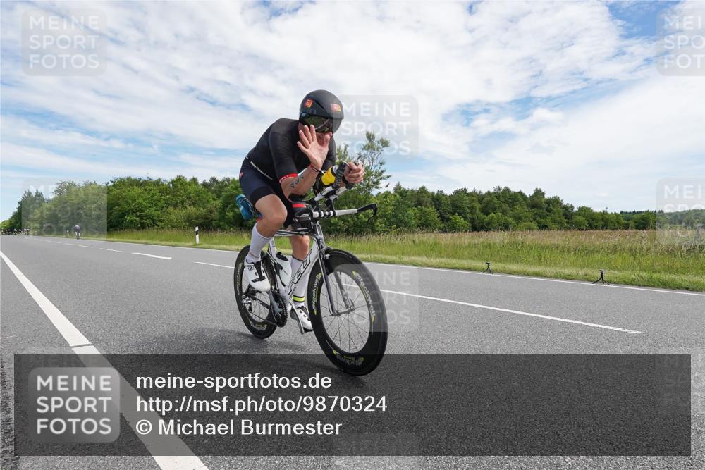 21.06.2026 - Viking Triathlon Michael Burmester http://msf.ph/oto/9870324 21.06.2026 12:10:03 Radfahren 185, 298, 378, 460, 471, 484, 522 meine-sportfotos.de