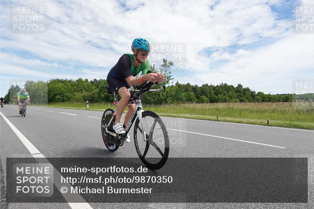 21.06.2026 - Viking Triathlon Michael Burmester http://msf.ph/oto/9870350 21.06.2026 12:10:42 Radfahren 99, 106, 113, 199, 203, 244, 283, 307, 337, 483, 610, 640 meine-sportfotos.de