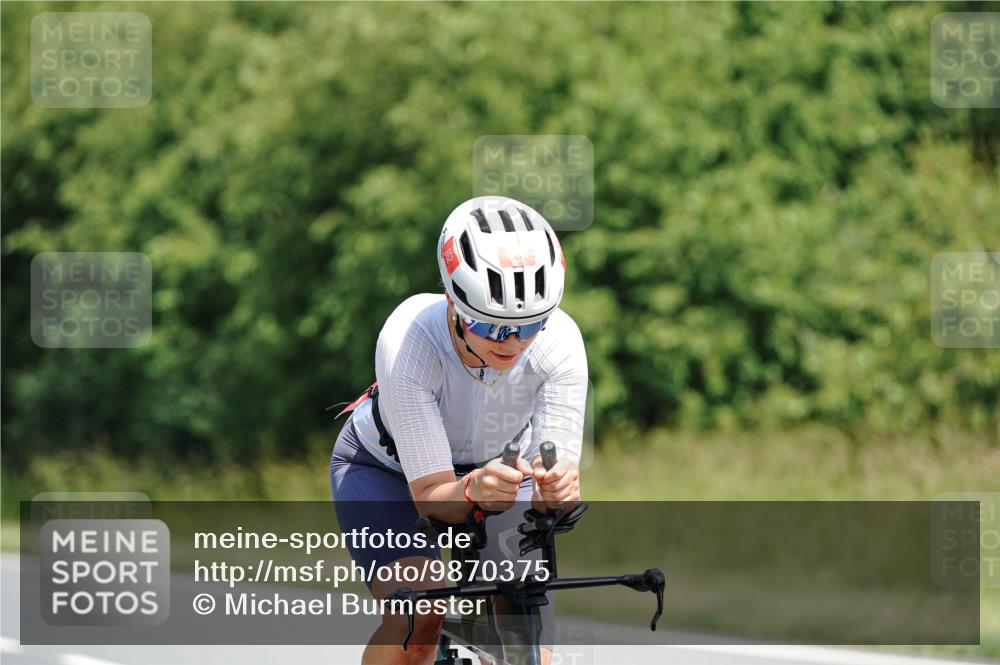 21.06.2026 - Viking Triathlon Michael Burmester http://msf.ph/oto/9870375 21.06.2026 12:33:55 Radfahren 56, 224, 224, 282, 305, 493, 495, 541, 652 meine-sportfotos.de
