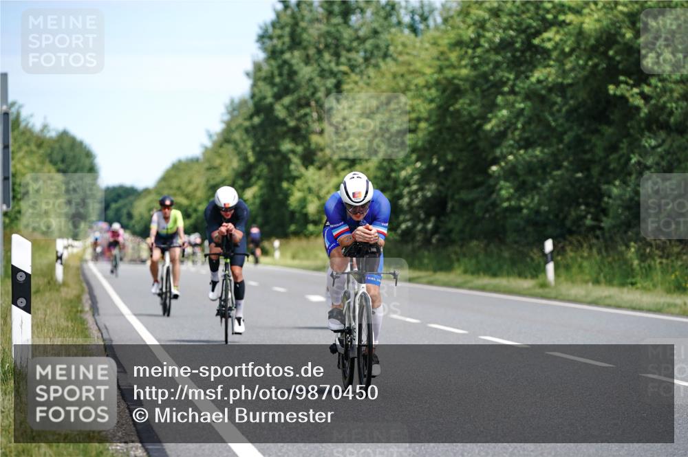 21.06.2026 - Viking Triathlon Michael Burmester http://msf.ph/oto/9870450 21.06.2026 12:34:30 Radfahren 28, 49, 197, 248, 304, 360, 389, 571, 610, 653 meine-sportfotos.de