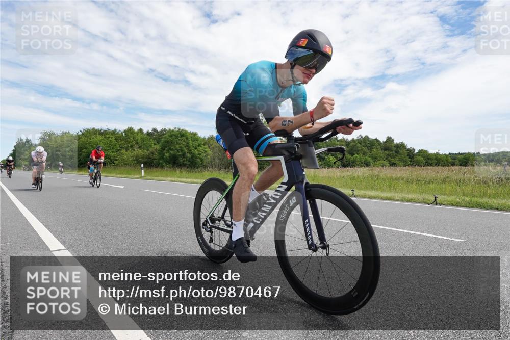 21.06.2026 - Viking Triathlon Michael Burmester http://msf.ph/oto/9870467 21.06.2026 12:11:20 Radfahren 76, 77, 87, 111, 114, 154, 186, 250, 291, 355, 356, 392, 413, 433, 447, 454, 464, 552, 579, 627, 655 meine-sportfotos.de