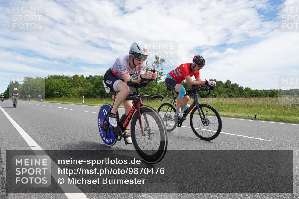21.06.2026 - Viking Triathlon Michael Burmester http://msf.ph/oto/9870476 21.06.2026 12:11:21 Radfahren 76, 77, 87, 111, 114, 154, 186, 250, 291, 355, 356, 392, 413, 433, 447, 454, 464, 552, 579, 627, 655 meine-sportfotos.de