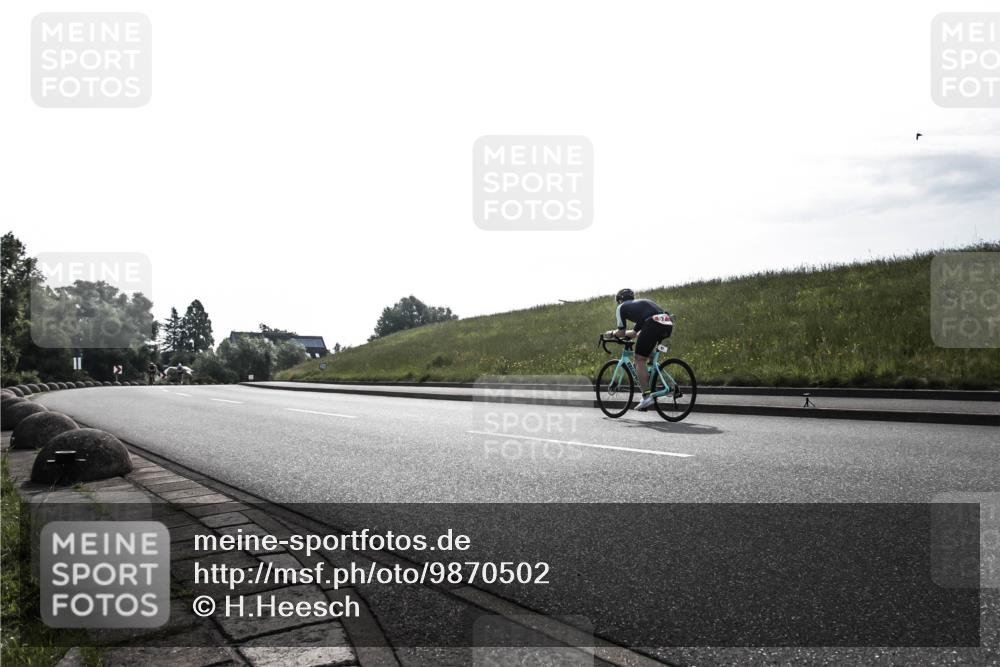 21.06.2026 - 29. Vierlanden-Triathlon H.Heesch http://msf.ph/oto/9870502 21.06.2026 09:12:38 Radfahren 111 meine-sportfotos.de