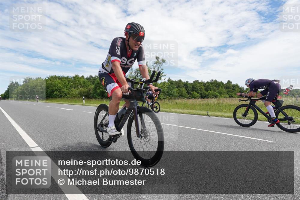 21.06.2026 - Viking Triathlon Michael Burmester http://msf.ph/oto/9870518 21.06.2026 12:11:45 Radfahren 40, 141, 220, 272, 286, 413, 434, 498, 567, 649 meine-sportfotos.de