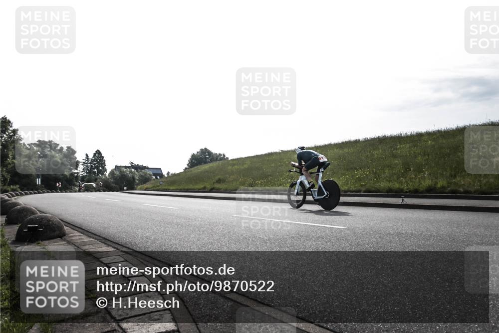 21.06.2026 - 29. Vierlanden-Triathlon H.Heesch http://msf.ph/oto/9870522 21.06.2026 09:12:49 Radfahren 13, 45 meine-sportfotos.de