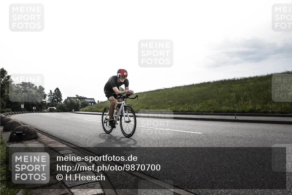 21.06.2026 - 29. Vierlanden-Triathlon H.Heesch http://msf.ph/oto/9870700 21.06.2026 09:15:55 Radfahren 62, 128, 145 meine-sportfotos.de