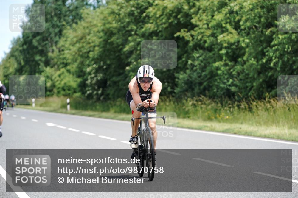 21.06.2026 - Viking Triathlon Michael Burmester http://msf.ph/oto/9870758 21.06.2026 12:36:06 Radfahren 22, 22, 37, 106, 354, 363, 427, 449, 458, 539, 637, 667 meine-sportfotos.de