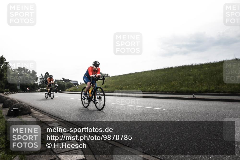 21.06.2026 - 29. Vierlanden-Triathlon H.Heesch http://msf.ph/oto/9870785 21.06.2026 09:17:34 Radfahren 16, 51, 233 meine-sportfotos.de