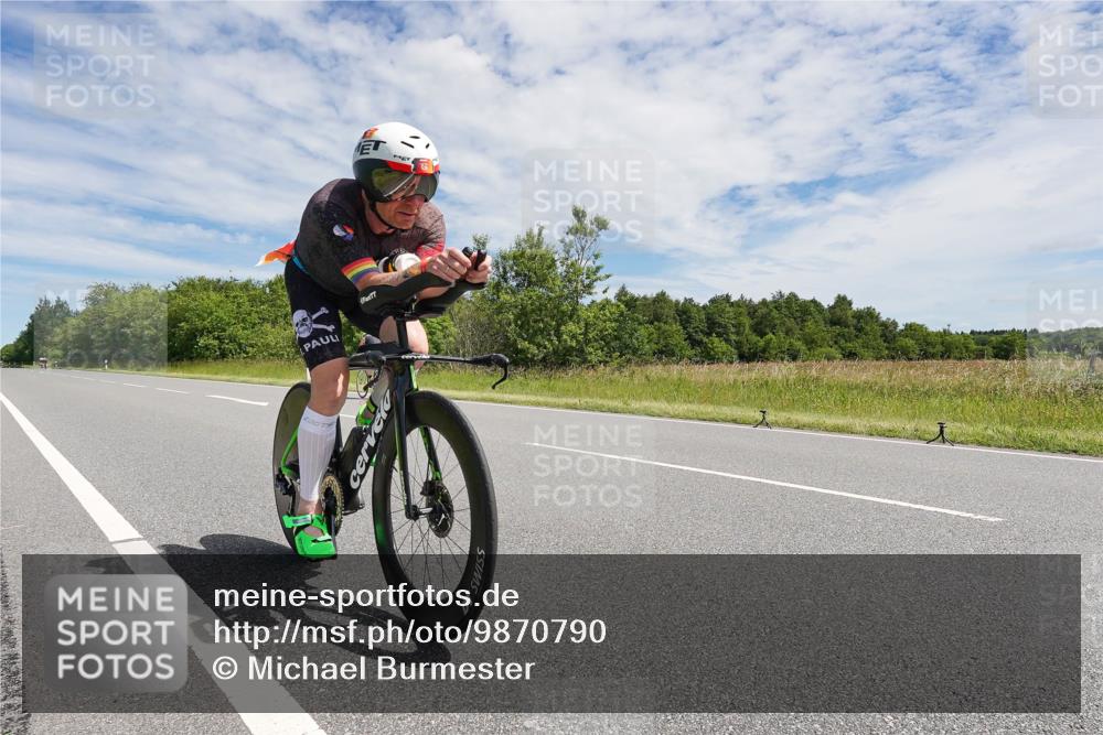 21.06.2026 - Viking Triathlon Michael Burmester http://msf.ph/oto/9870790 21.06.2026 12:13:41 Radfahren 33, 70, 156, 254, 393, 414, 482, 489 meine-sportfotos.de