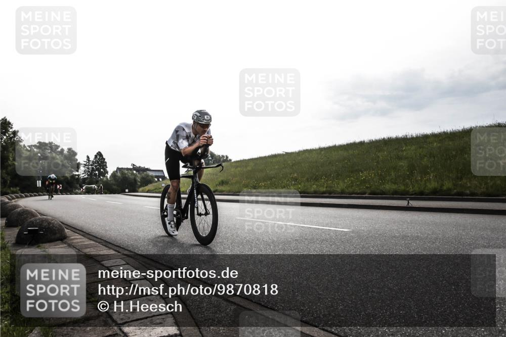 21.06.2026 - 29. Vierlanden-Triathlon H.Heesch http://msf.ph/oto/9870818 21.06.2026 09:18:08 Radfahren 31, 284 meine-sportfotos.de