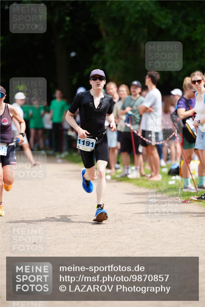 21.06.2026 - 29. Vierlanden-Triathlon LAZAROV Photography http://msf.ph/oto/9870857 21.06.2026 13:58:46 Laufen 1191, 4 meine-sportfotos.de