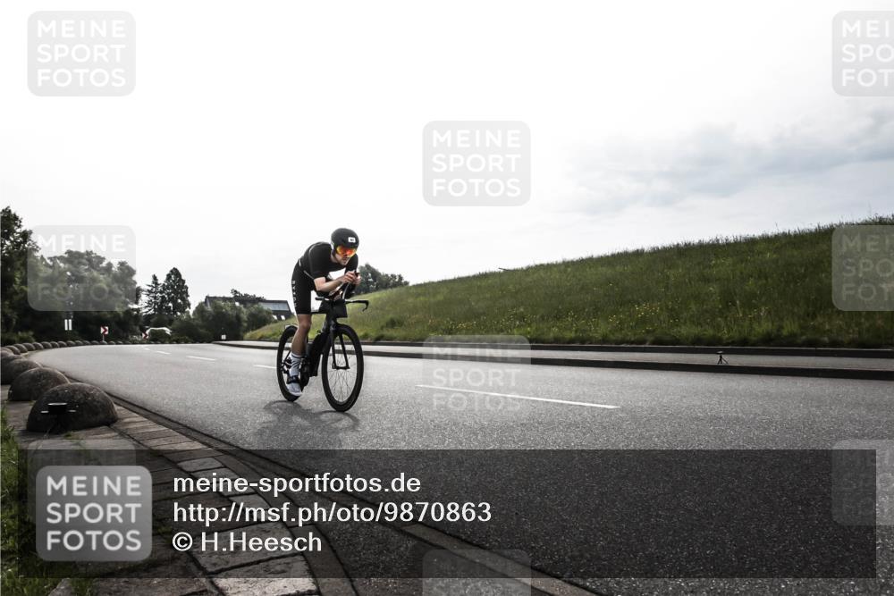 21.06.2026 - 29. Vierlanden-Triathlon H.Heesch http://msf.ph/oto/9870863 21.06.2026 09:18:44 Radfahren 63, 76, 293 meine-sportfotos.de
