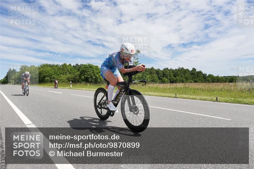 21.06.2026 - Viking Triathlon Michael Burmester http://msf.ph/oto/9870899 21.06.2026 12:14:38 Radfahren 2, 19, 167, 197, 417, 528, 616, 667 meine-sportfotos.de