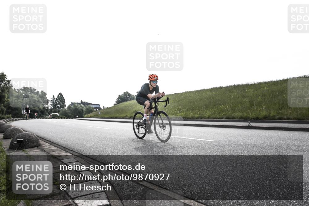 21.06.2026 - 29. Vierlanden-Triathlon H.Heesch http://msf.ph/oto/9870927 21.06.2026 09:19:22 Radfahren 24, 169, 224, 228 meine-sportfotos.de