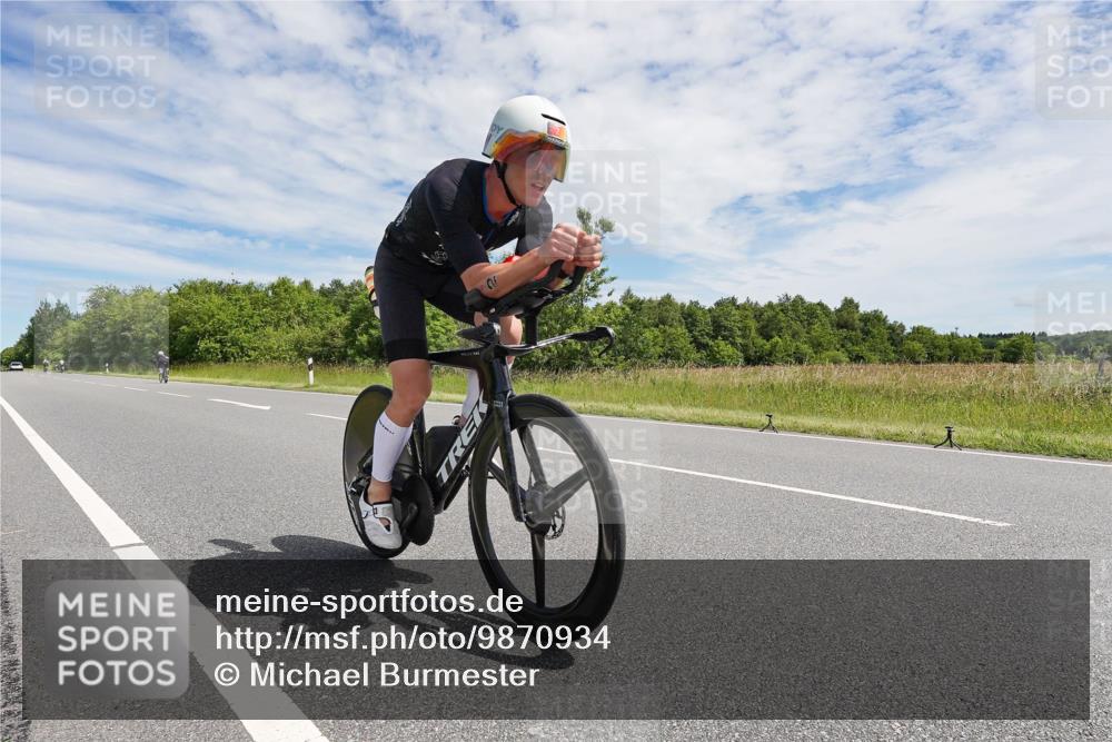 21.06.2026 - Viking Triathlon Michael Burmester http://msf.ph/oto/9870934 21.06.2026 12:14:52 Radfahren 2, 19, 160, 182, 342, 417, 492, 493, 667 meine-sportfotos.de