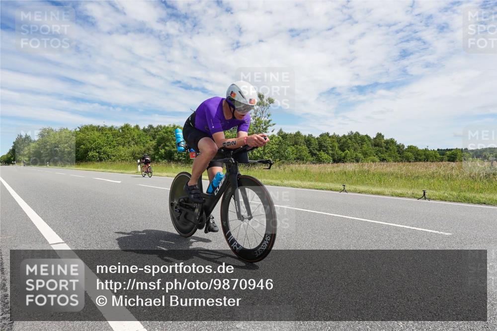 21.06.2026 - Viking Triathlon Michael Burmester http://msf.ph/oto/9870946 21.06.2026 12:14:59 Radfahren 160, 182, 297, 342, 351, 417, 492, 493 meine-sportfotos.de