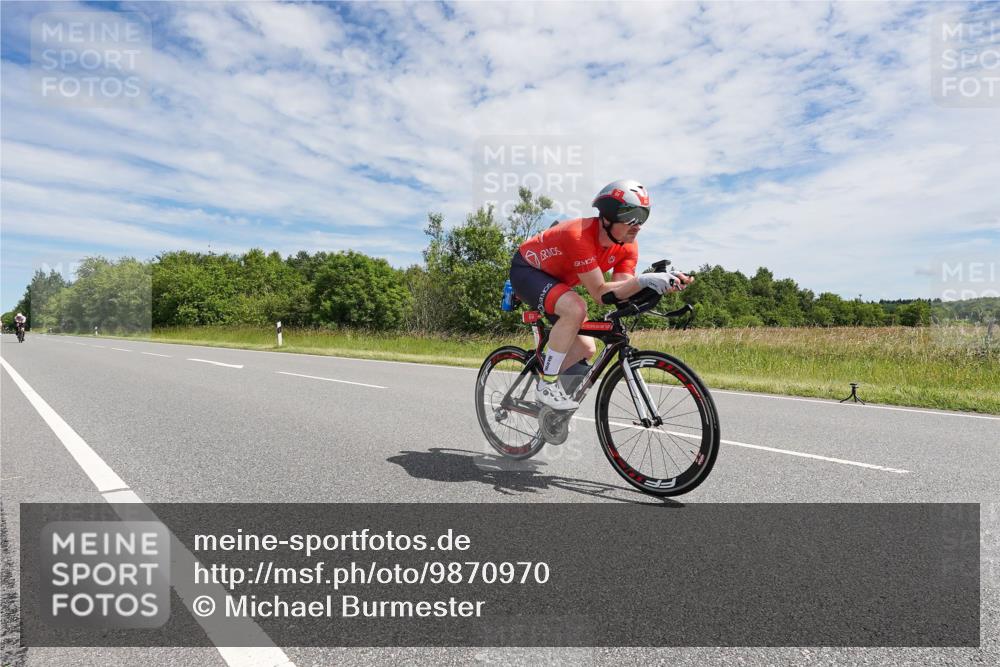 21.06.2026 - Viking Triathlon Michael Burmester http://msf.ph/oto/9870970 21.06.2026 12:15:18 Radfahren 59, 69, 85, 88, 152, 274, 297, 351, 403, 430, 497, 614, 614 meine-sportfotos.de