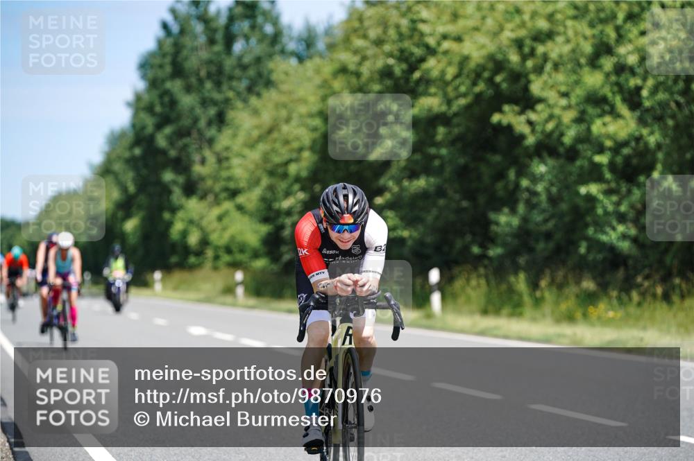 21.06.2026 - Viking Triathlon Michael Burmester http://msf.ph/oto/9870976 21.06.2026 12:37:55 Radfahren 138, 185, 203, 244, 378, 413, 461, 506, 520, 550, 557 meine-sportfotos.de