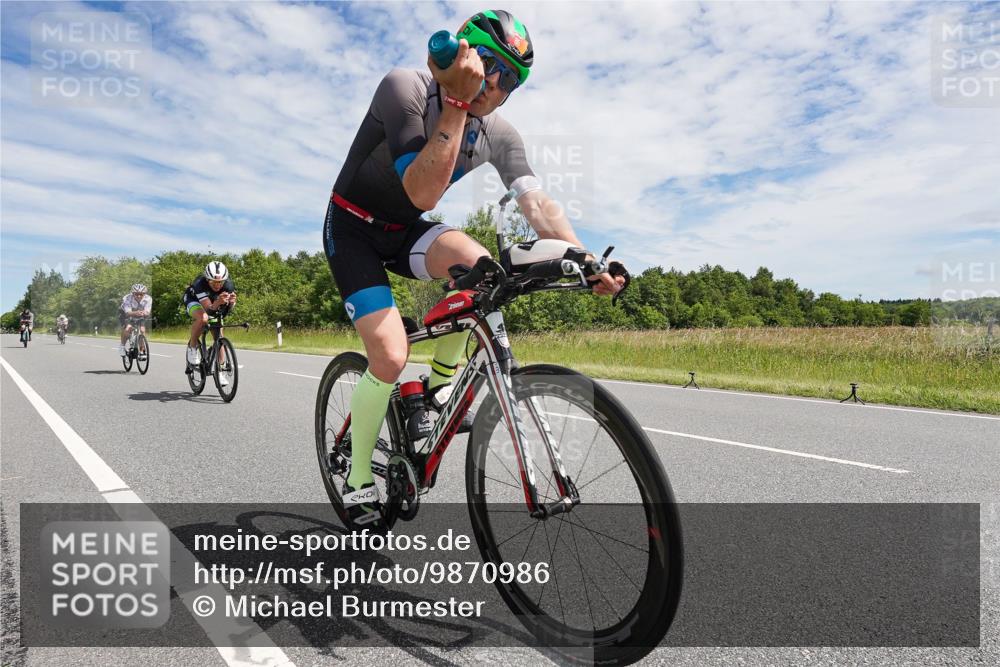 21.06.2026 - Viking Triathlon Michael Burmester http://msf.ph/oto/9870986 21.06.2026 12:15:23 Radfahren 59, 69, 85, 88, 135, 152, 274, 297, 403, 430, 497, 614, 614 meine-sportfotos.de