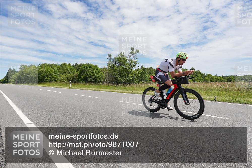 21.06.2026 - Viking Triathlon Michael Burmester http://msf.ph/oto/9871007 21.06.2026 12:15:26 Radfahren 59, 69, 85, 88, 135, 152, 274, 297, 403, 430, 497, 614, 614 meine-sportfotos.de
