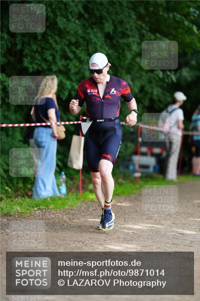 21.06.2026 - 29. Vierlanden-Triathlon LAZAROV Photography http://msf.ph/oto/9871014 21.06.2026 14:00:02 Laufen  meine-sportfotos.de